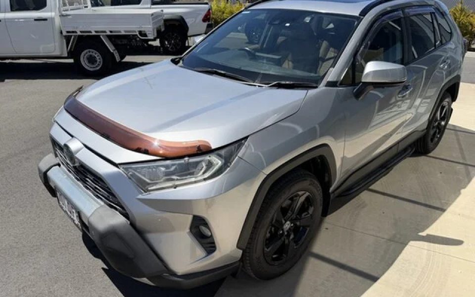 2020 Toyota Rav4 Hybrid Cruiser 2WD