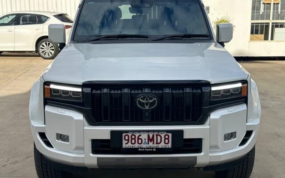 2024 Toyota Prado VX