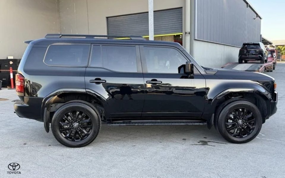 2024 Toyota Landcruiser Prado Kakadu