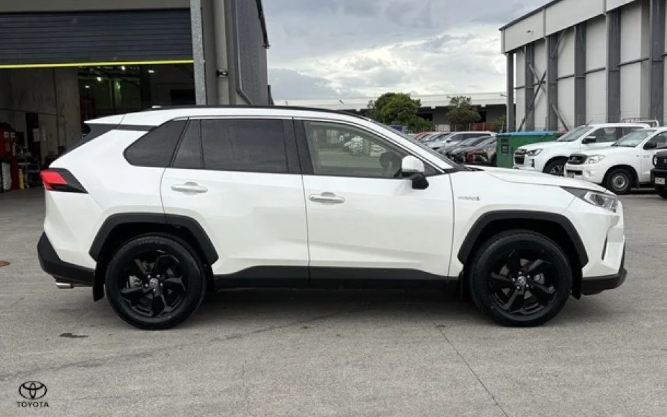 2020 Toyota RAV4 Cruiser