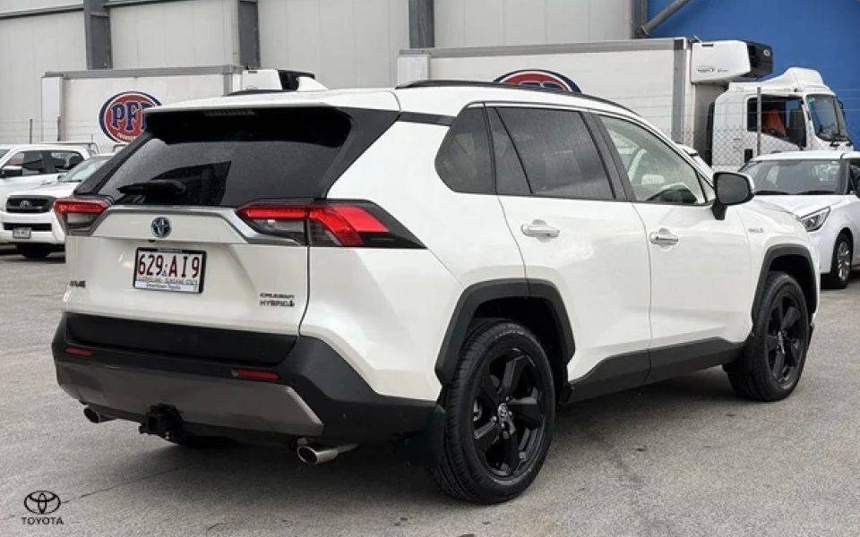 2020 Toyota RAV4 Cruiser