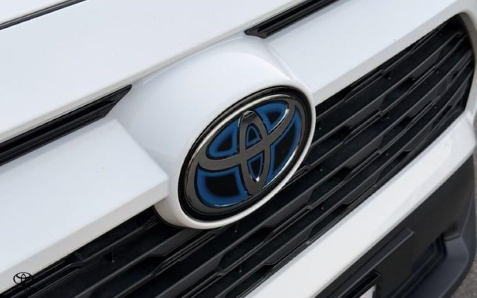 2024 Toyota RAV4 GX