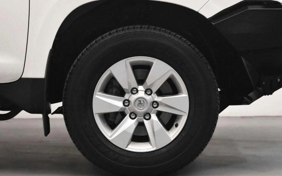 2022 Toyota Prado GX