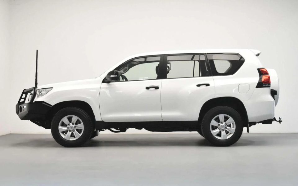 2022 Toyota Prado GX