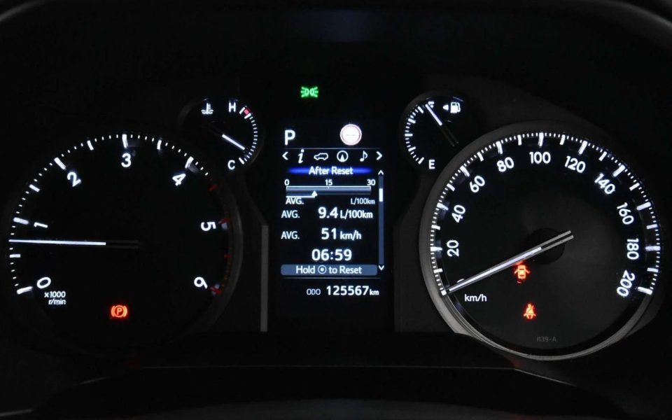 2022 Toyota Prado GX