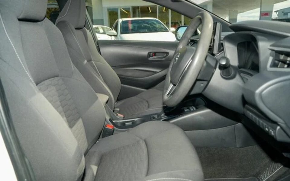 2023 Toyota Corolla Hatch Hybrid Ascent Sport
