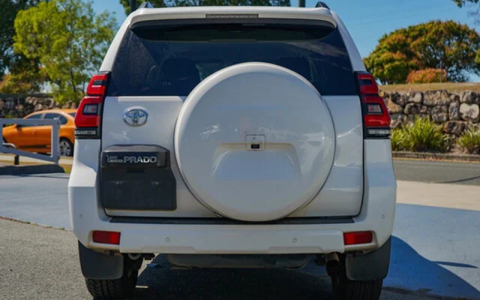 2023 Toyota Prado GXL