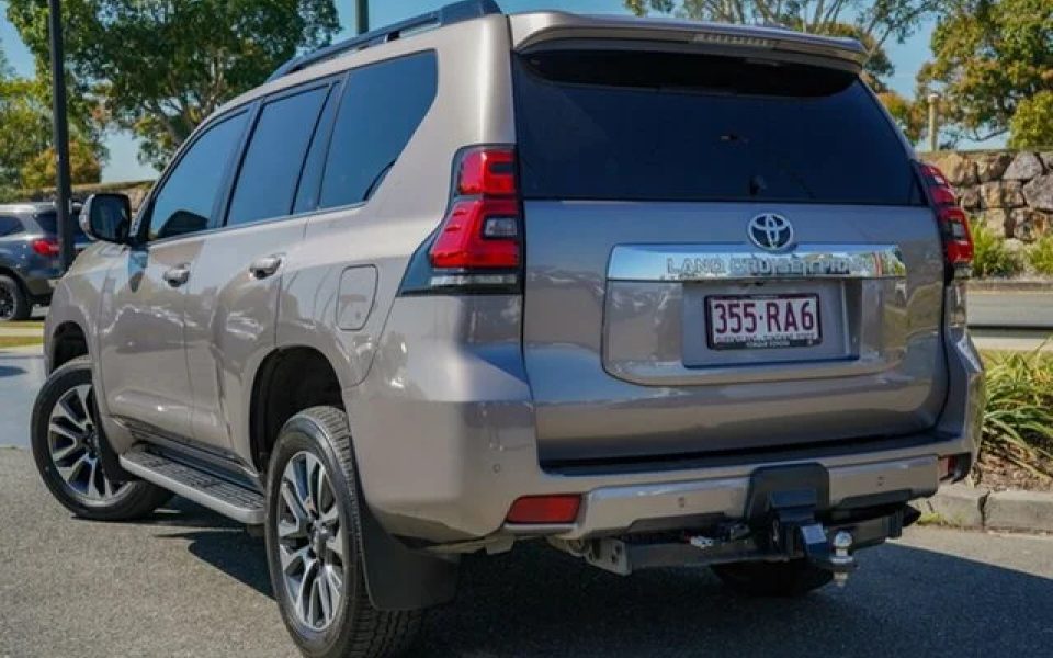 2022 Toyota Landcruiser Prado VX
