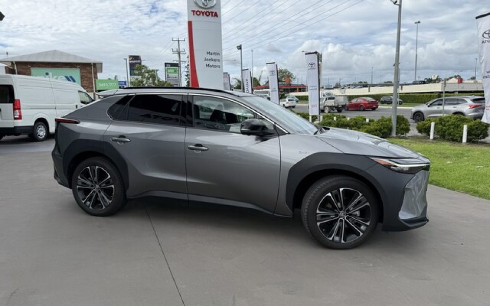 2024 Toyota BZ4X Standard AWD