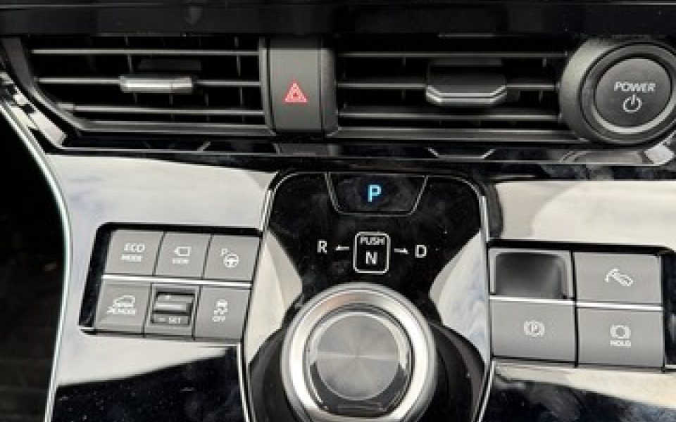 2024 Toyota BZ4X Standard AWD