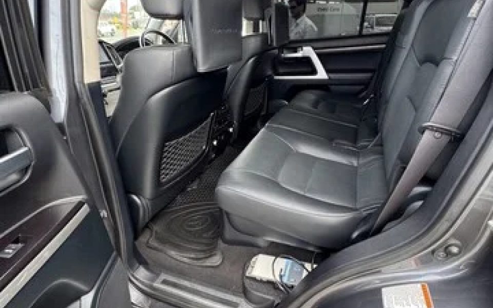 2020 Toyota Landcruiser Sahara