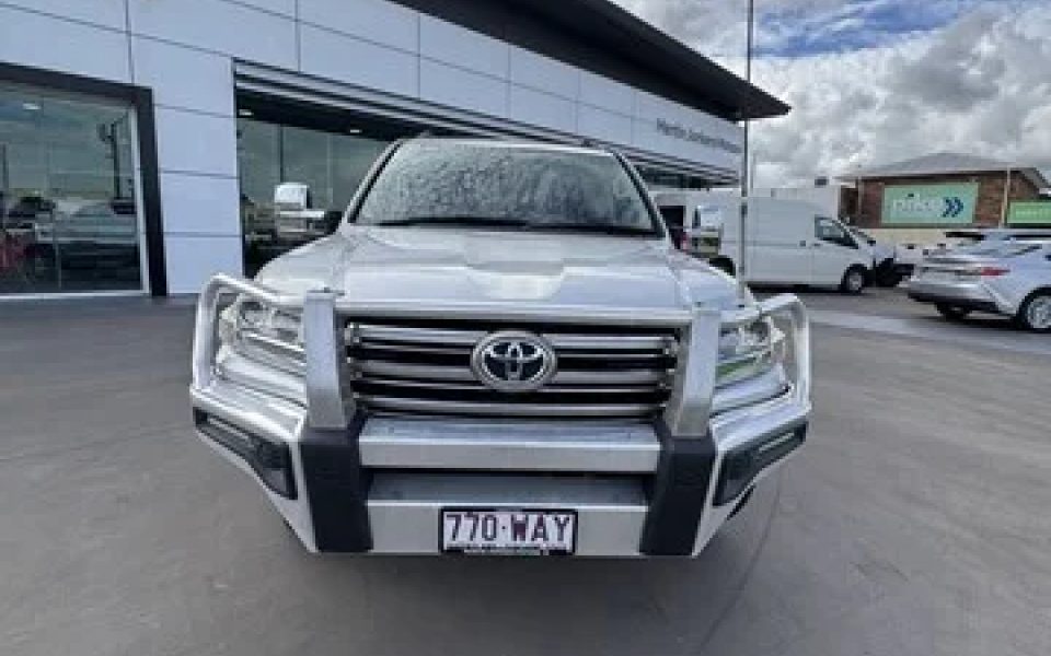 2015 Toyota Landcruiser GXL