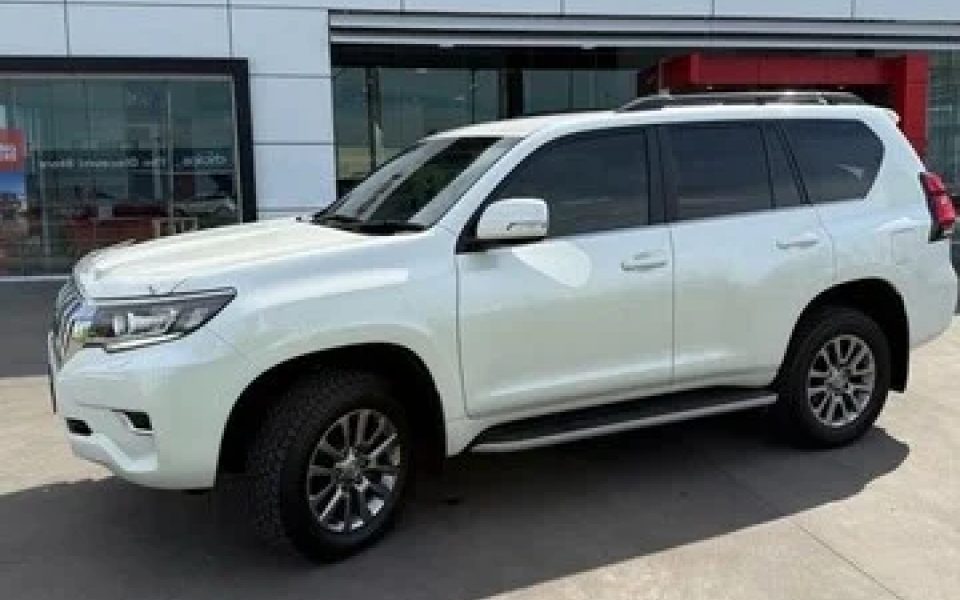 2017 Toyota Landcruiser Prado VX