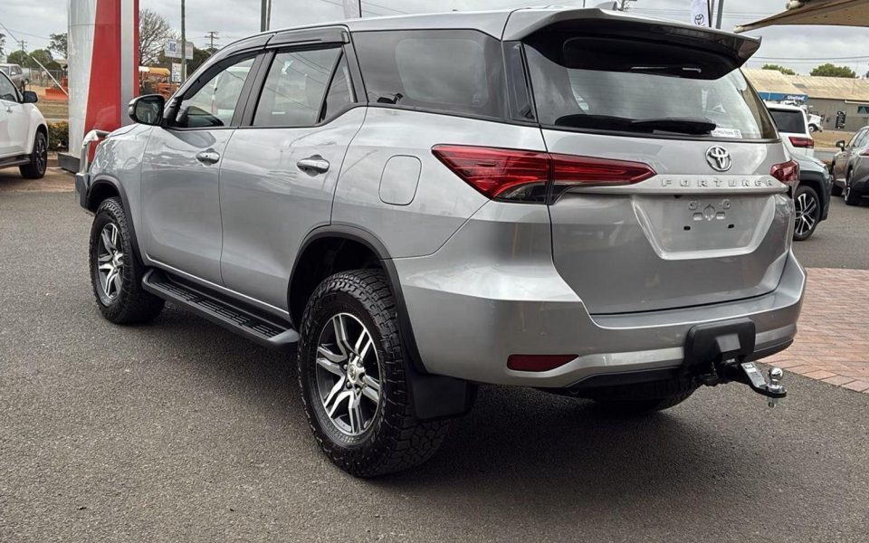 2024 Toyota Fortuner GX