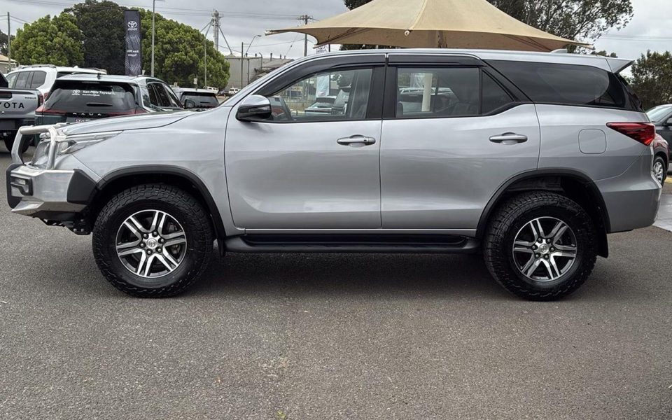 2024 Toyota Fortuner GX