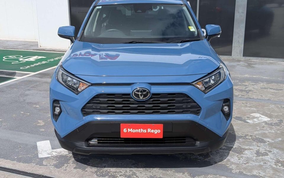 2022 Toyota RAV4 GX-2WD