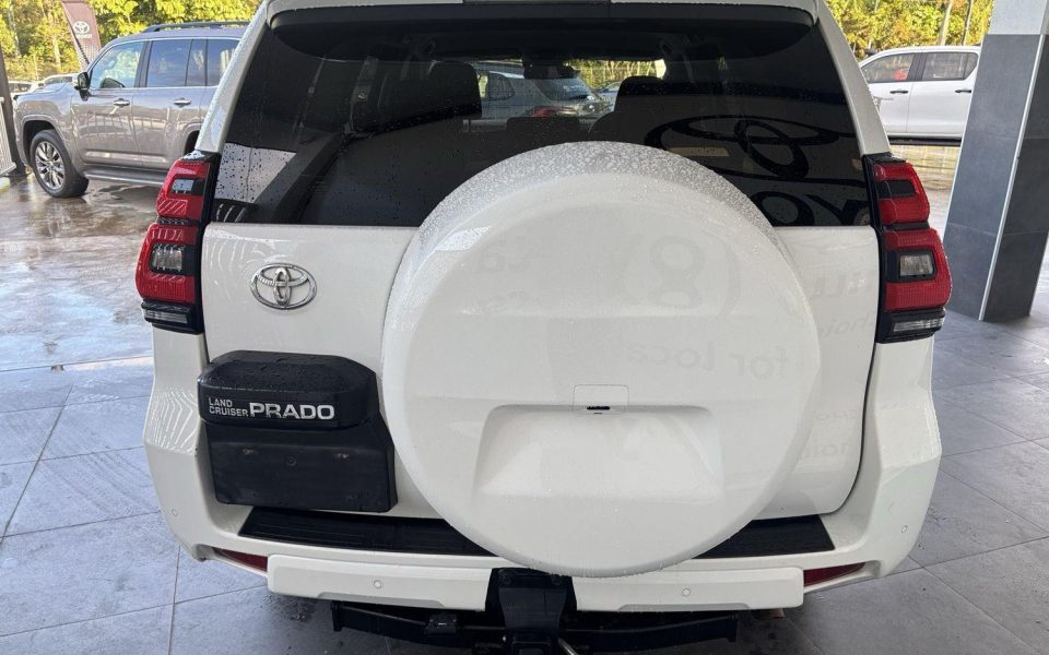 2022 Toyota Landcruiser Prado GXL