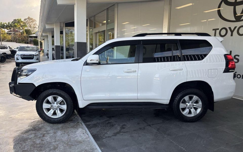 2022 Toyota Landcruiser Prado GXL