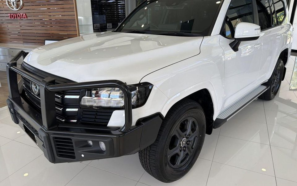 2024 Toyota Landcruiser GXL