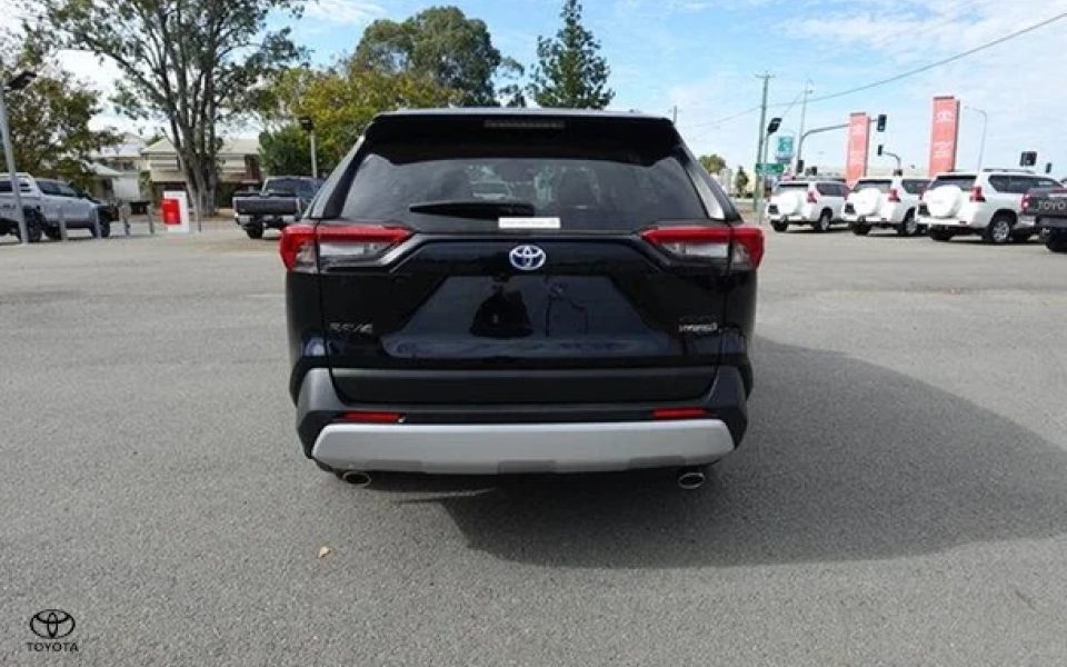 2021 Toyota RAV4 Edge