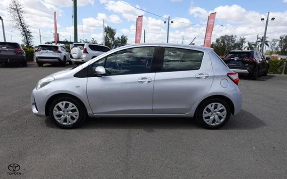 2017 Toyota Yaris Ascent