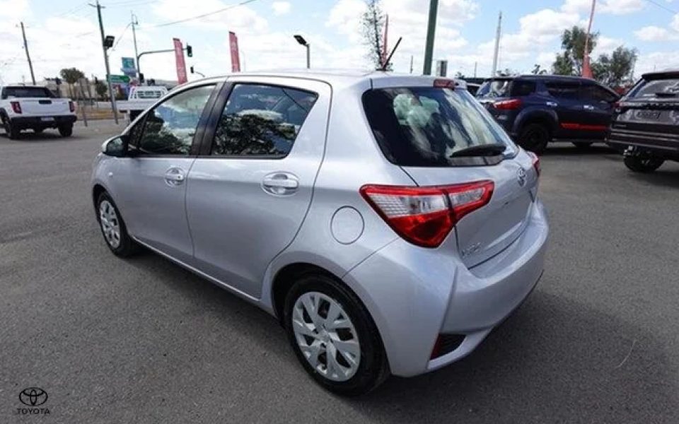 2017 Toyota Yaris Ascent