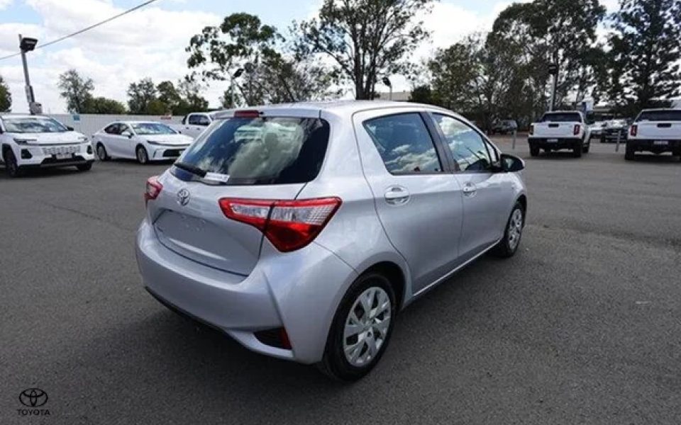 2017 Toyota Yaris Ascent