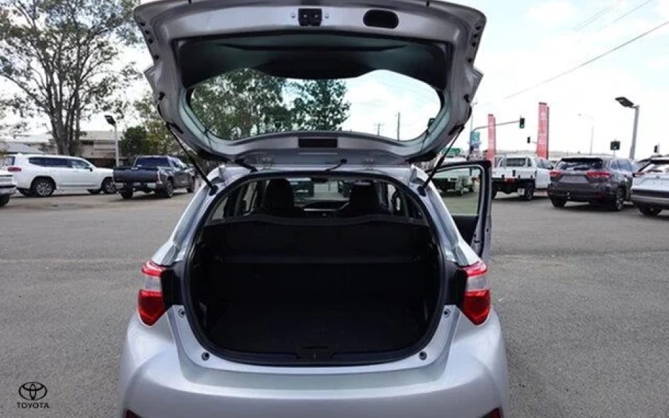 2017 Toyota Yaris Ascent