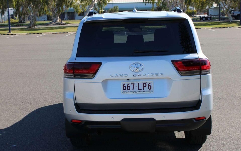 2024 Toyota Landcruiser VX