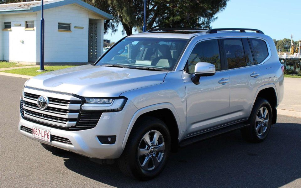 2024 Toyota Landcruiser VX