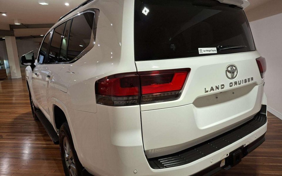 2023 Toyota Landcruiser Sahara