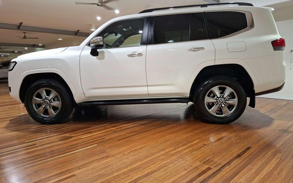 2023 Toyota Landcruiser Sahara