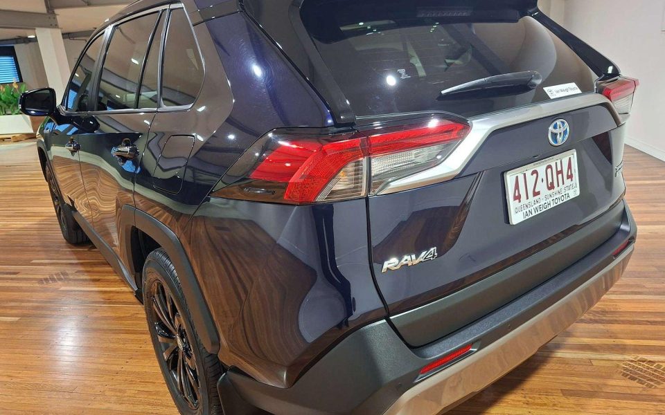 2022 Toyota Rav4 Hybrid Cruiser 2WD