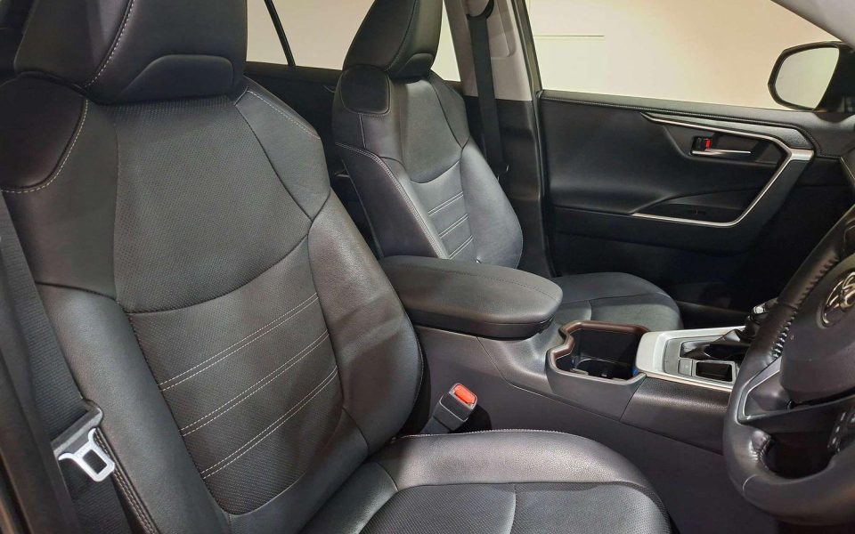 2022 Toyota Rav4 Hybrid Cruiser 2WD