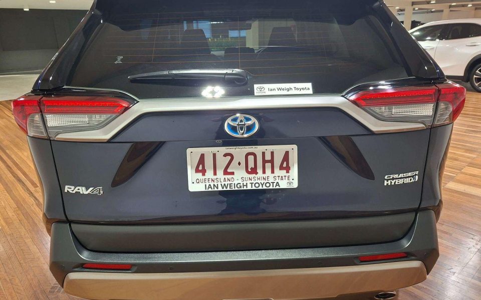 2022 Toyota Rav4 Hybrid Cruiser 2WD