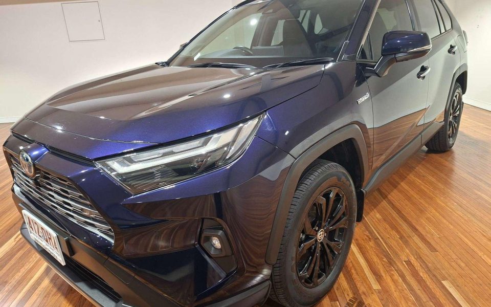 2022 Toyota Rav4 Hybrid Cruiser 2WD