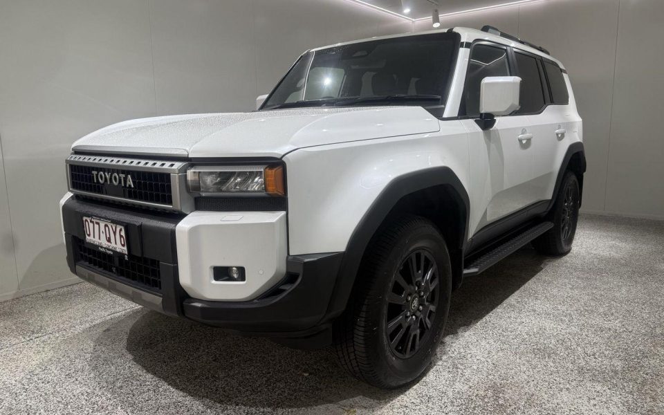 2025 Toyota Prado GXL