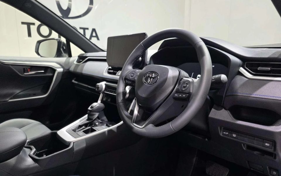 2024 Toyota RAV4 Hybrid XSE (2WD)