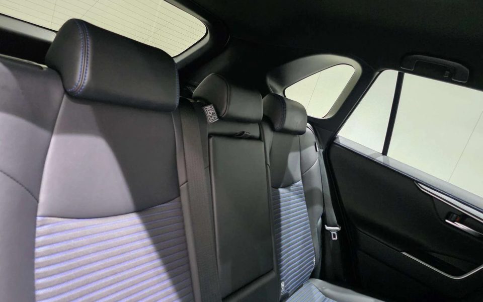 2024 Toyota RAV4 Hybrid XSE (2WD)