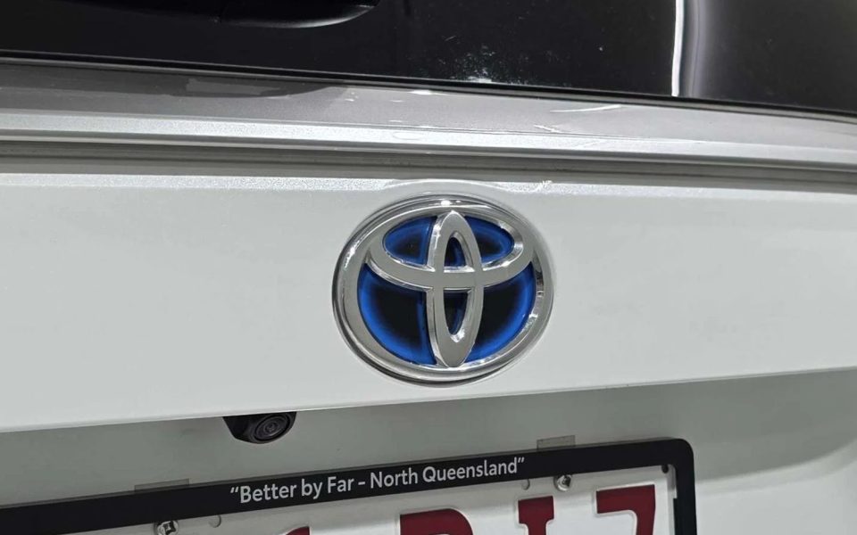2024 Toyota RAV4 Hybrid XSE (2WD)