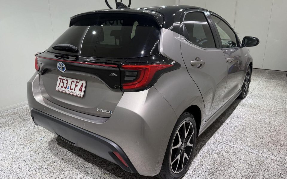 2021 Toyota Yaris ZR