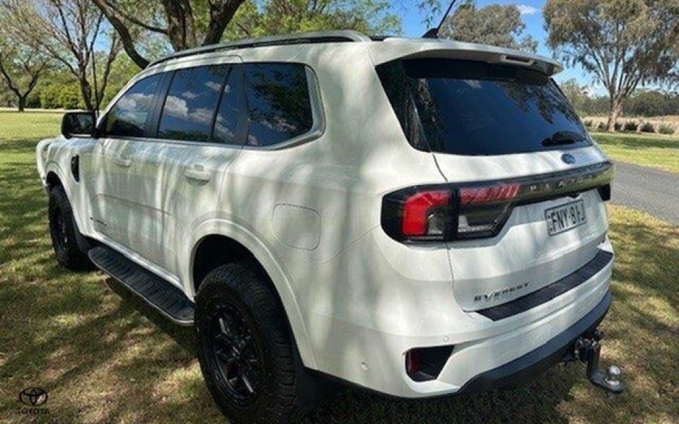 2023 Ford Everest Platinum