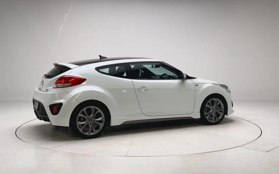 2016 Hyundai VELOSTER SR Turbo