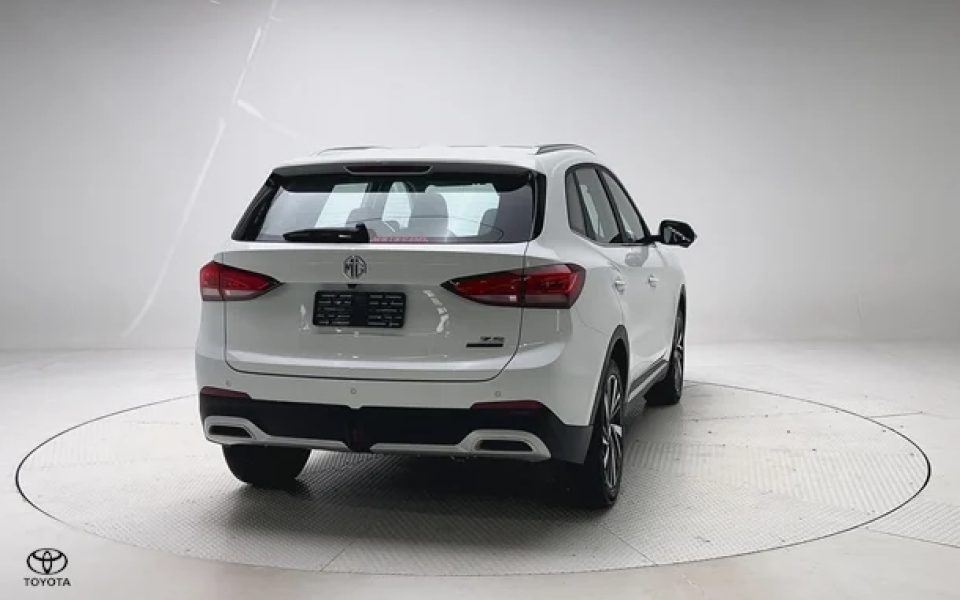 2024 M.G. ZS Essence Hybrid+