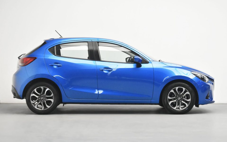 2015 Mazda 2 Genki