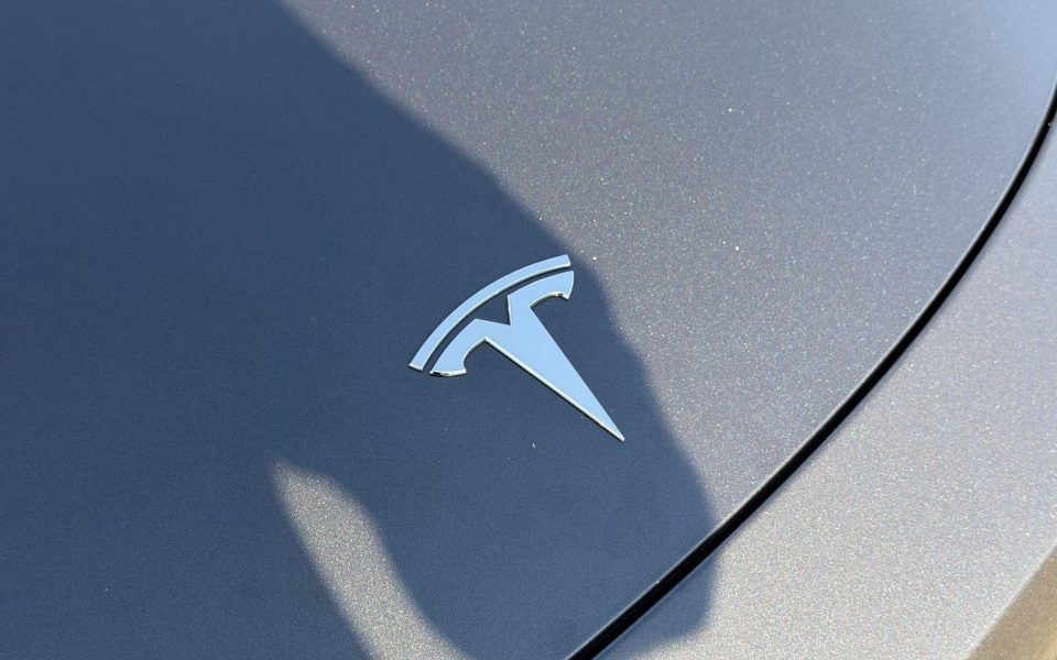 2023 Tesla Model Y Rear-Wheel Drive
