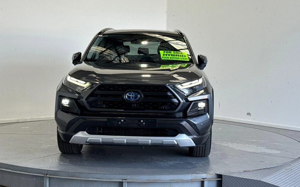 2024 Toyota RAV4 Edge