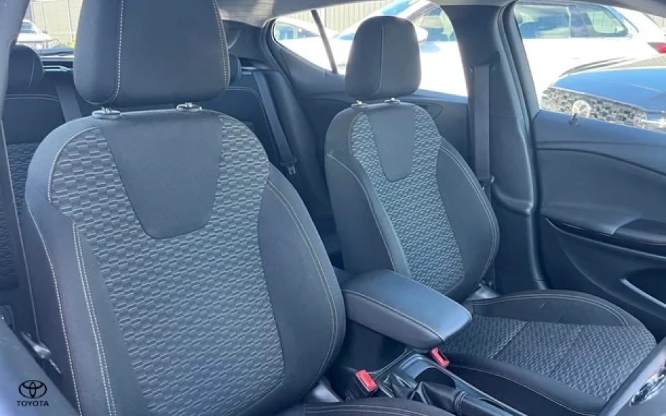 2018 Holden Astra R