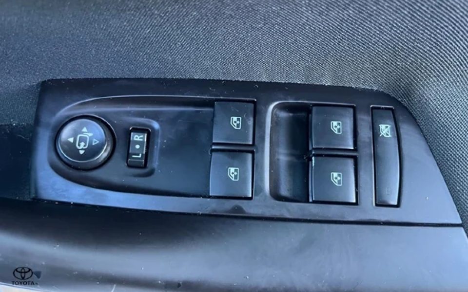 2018 Holden Astra R