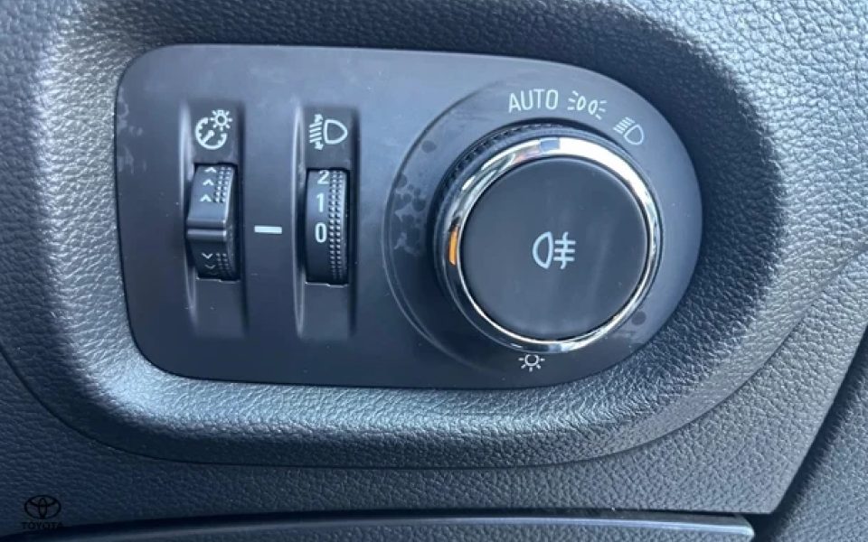 2018 Holden Astra R